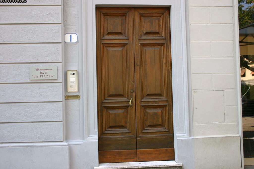 B&B La Piazza Florenţa Exterior foto